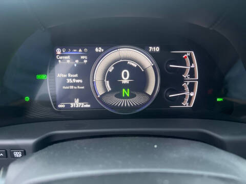 2019 Lexus ES 300h