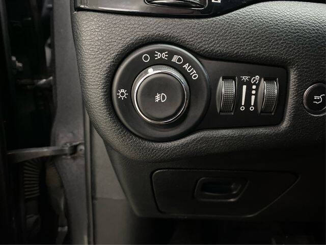 2019 Jeep Cherokee Altitude