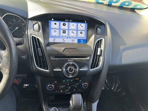 2017 Ford Focus SEL