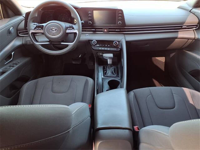 2023 Hyundai Elantra