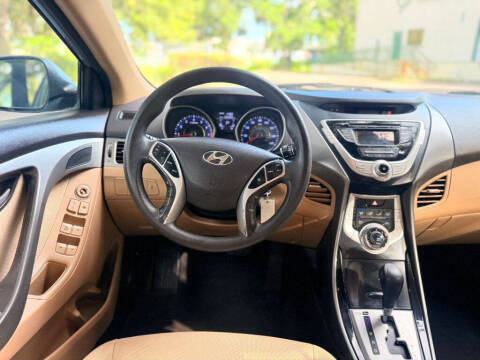 2011 Hyundai Elantra GLS