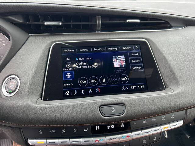 2023 Cadillac XT4 Premium Luxury