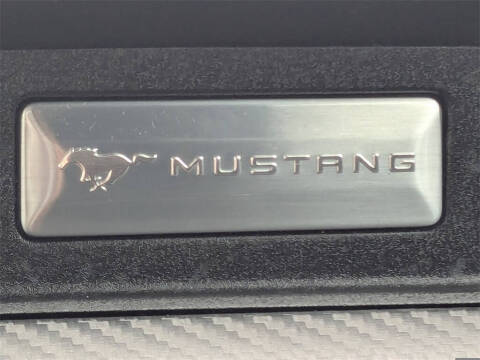2022 Ford Mustang EcoBoost