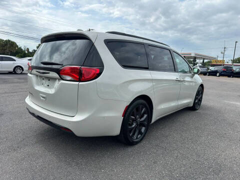 2020 Chrysler Pacifica