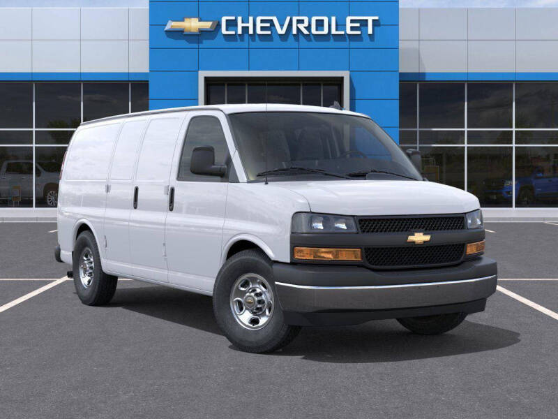 2025 Chevrolet Express 3500