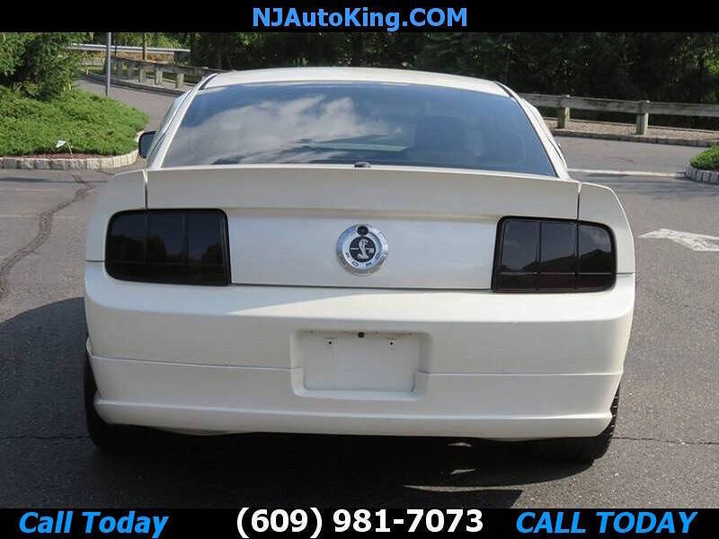 2007 Ford Mustang GT Deluxe