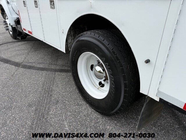 2000 Ford F-650 Super Duty