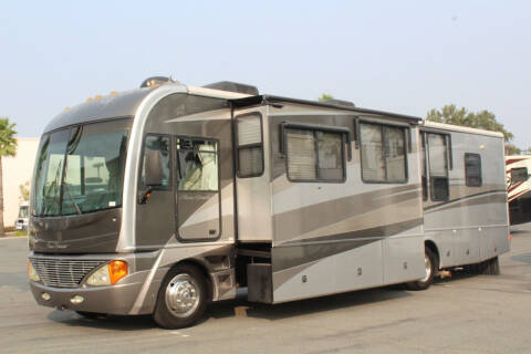 2004 Fleetwood Pace Arrow 37C