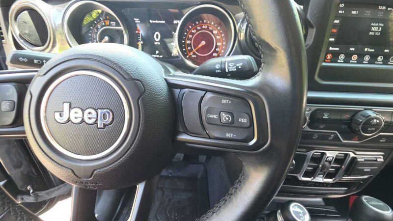 2022 Jeep Gladiator Altitude