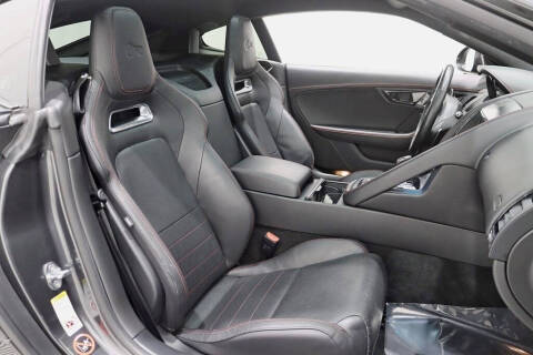 2018 Jaguar F-TYPE R