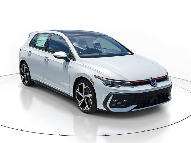 2025 Volkswagen Golf GTI SE