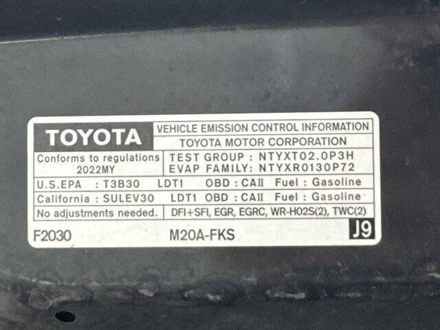 2022 Toyota Corolla Cross LE