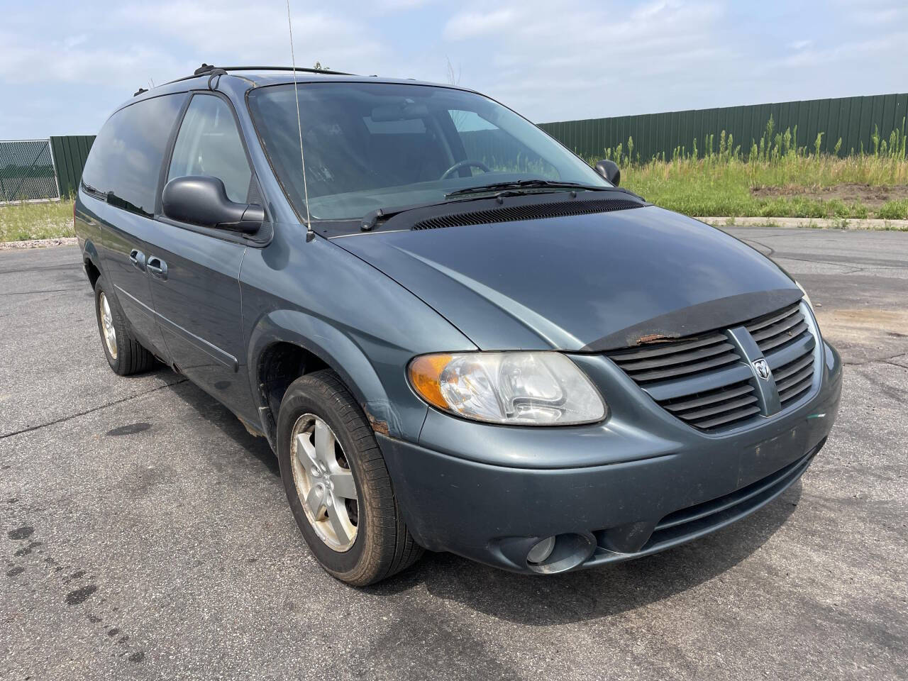 2006 Dodge Grand Caravan for sale at Twin Cities Auctions in Elk River, MN