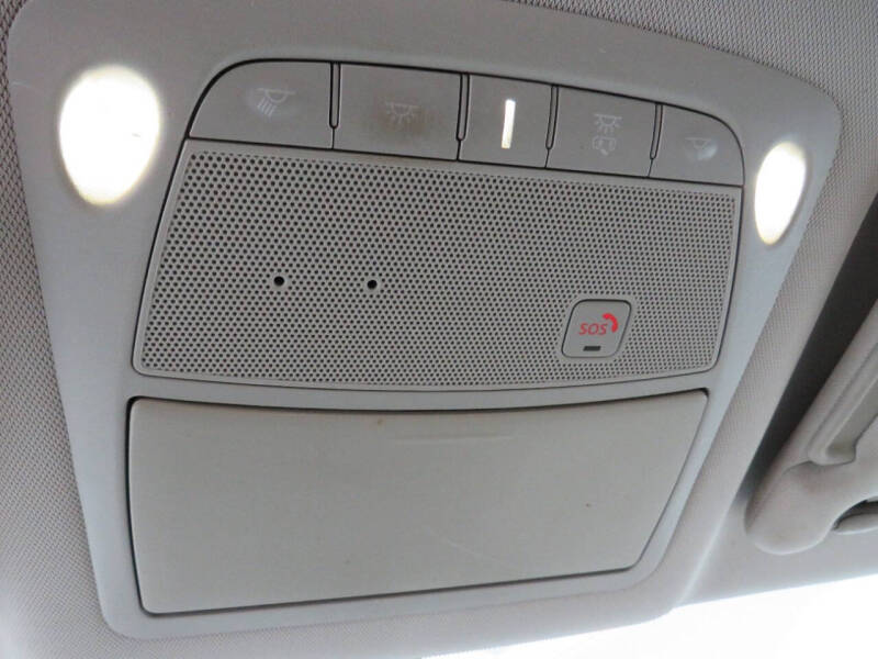 2018 Nissan Pathfinder SL