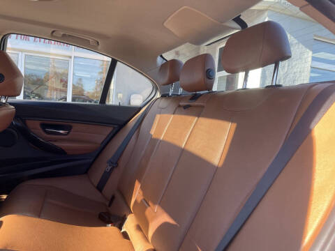 2015 BMW 3 Series 328i xDrive