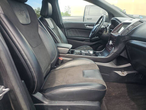 2020 Ford Edge ST