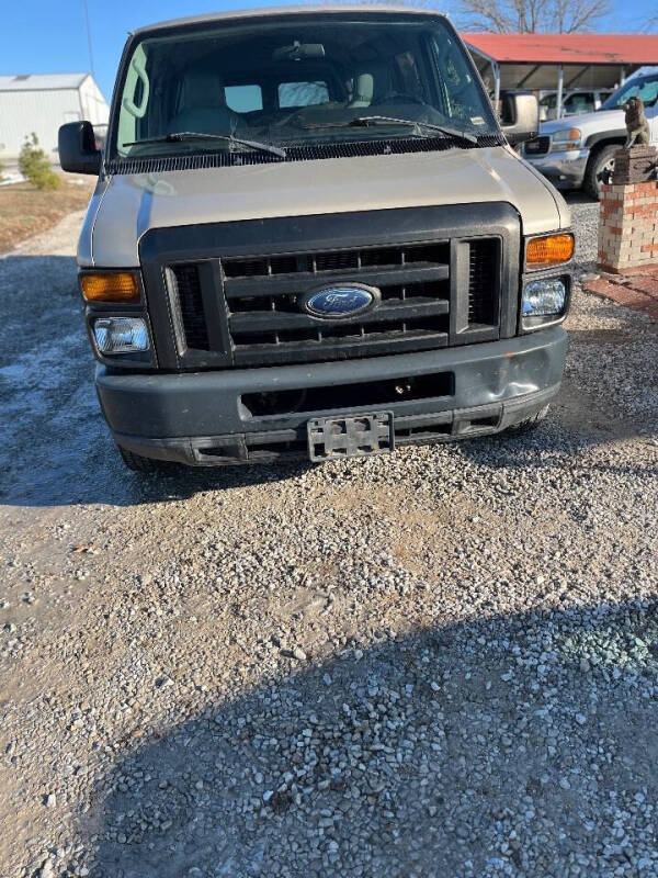 2011 Ford E-Series E-350 SD XL