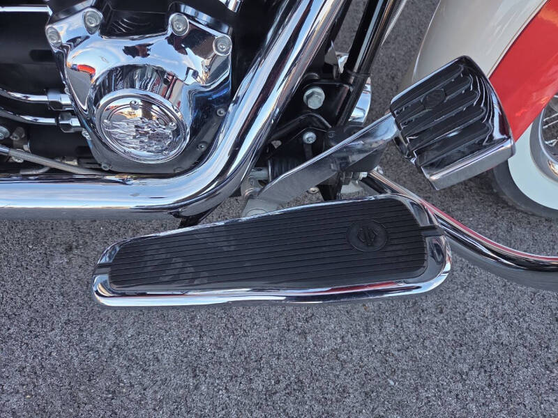 2012 Harley-Davidson Softail Deluxe