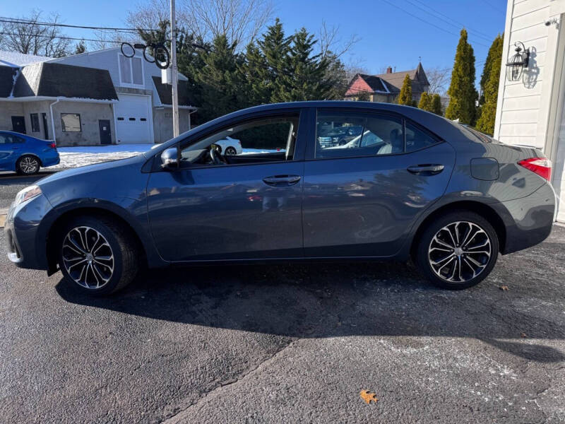 2016 Toyota Corolla S Plus
