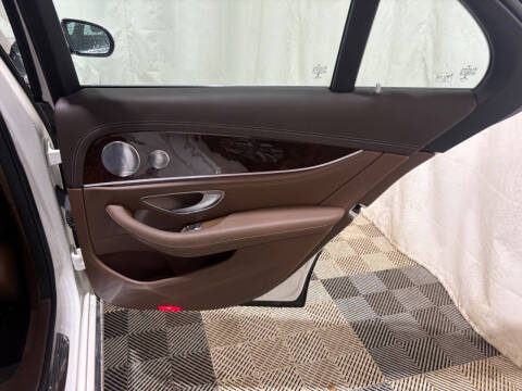 2017 Mercedes-Benz E-Class E 300 4MATIC