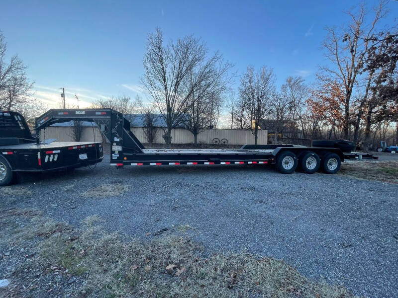 2014 Load Trail Gooseneck