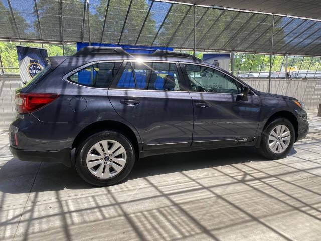 2017 Subaru Outback 2.5i
