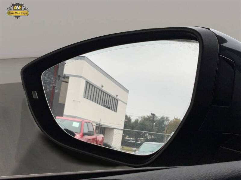 2024 Audi Q8 Sportback e-tron quattro Premium Plus S line