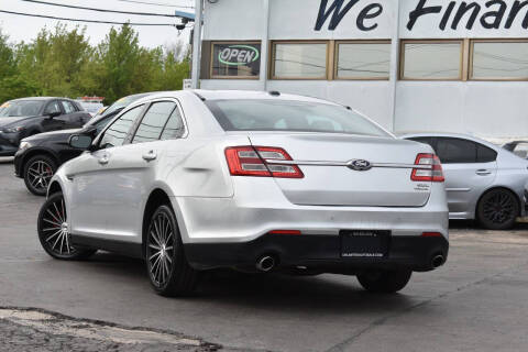 2015 Ford Taurus SEL