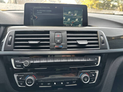 2017 BMW 3 Series 330i xDrive