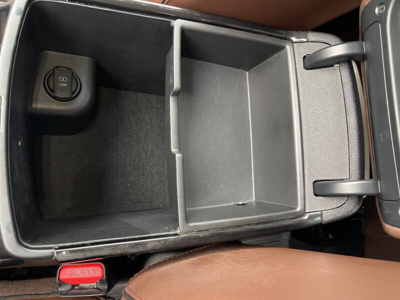 2019 Kia Sorento SX V6