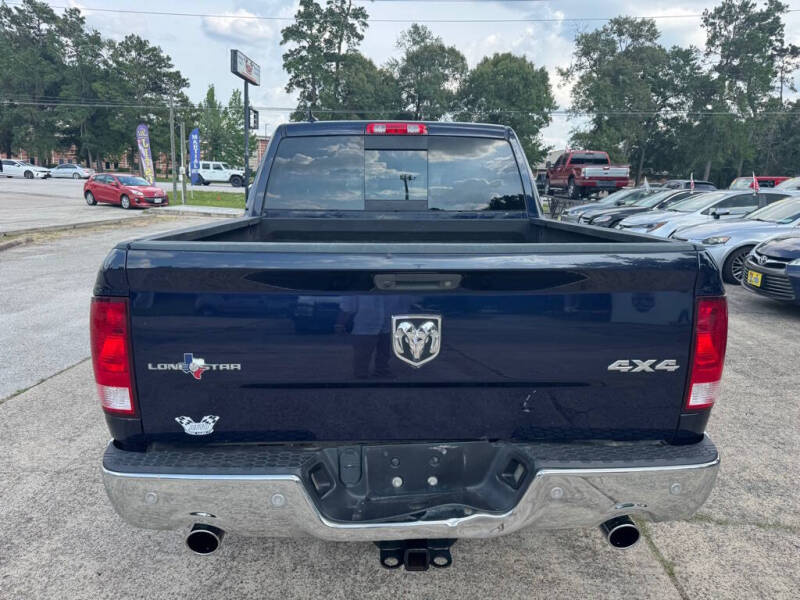 2017 RAM 1500 SLT