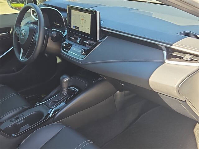 2023 Toyota Corolla Hatchback XSE