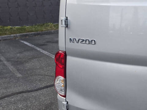 2017 Nissan NV200 SV