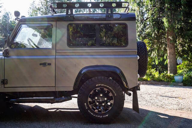 1991 Land Rover Defender