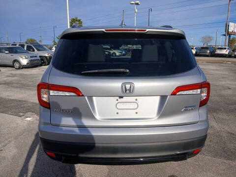 2022 Honda Pilot SE