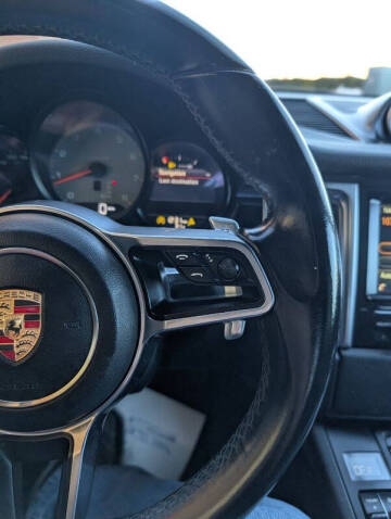 2016 Porsche Macan S