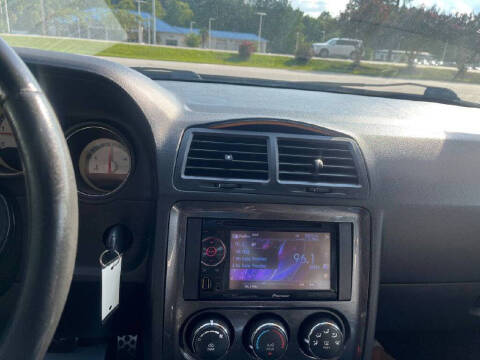 2010 Dodge Challenger SE