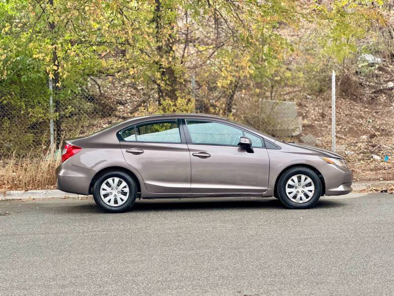 2012 Honda Civic LX photo 21