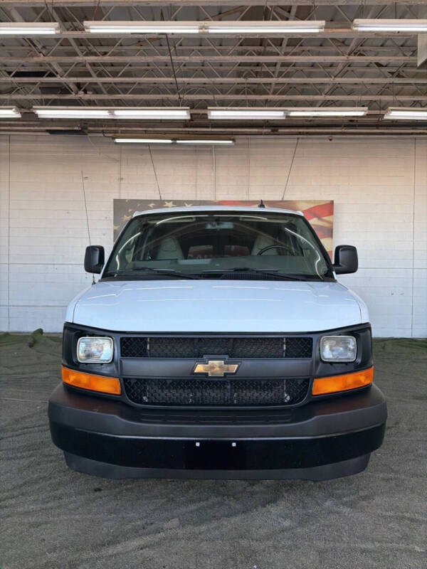 2017 Chevrolet Express LS 3500