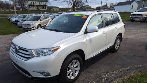 2012 Toyota Highlander for sale at Kidron Kars INC in Orrville OH