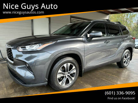 2020 Toyota Highlander for sale at Nice Guys Auto in Hattiesburg MS