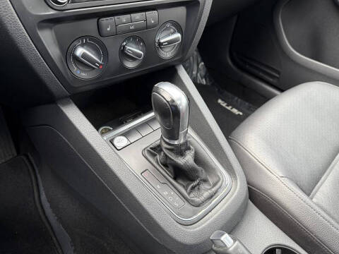 2016 Volkswagen Jetta