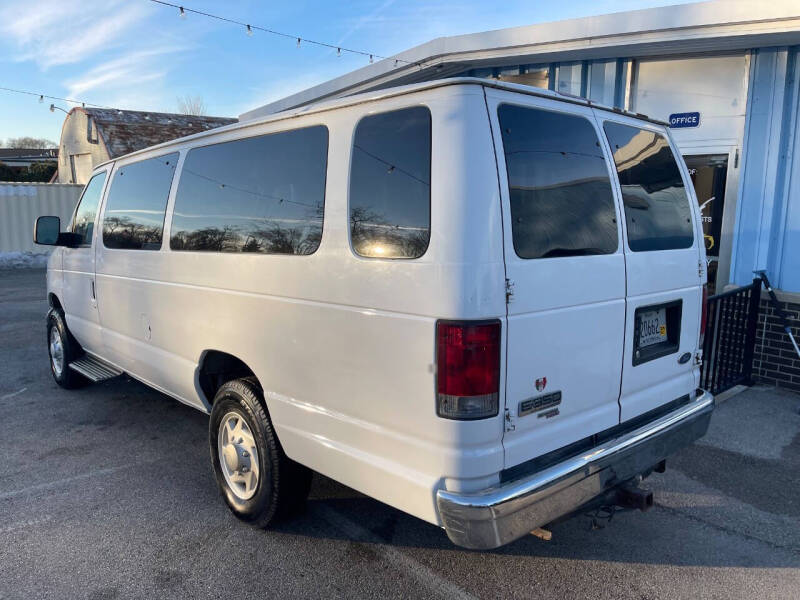 2007 Ford E-Series E-350 SD XLT