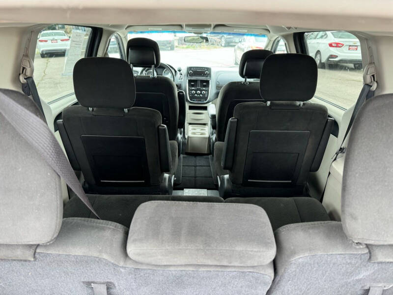 2015 Dodge Grand Caravan American Value Package