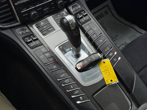 2013 Porsche Panamera GTS