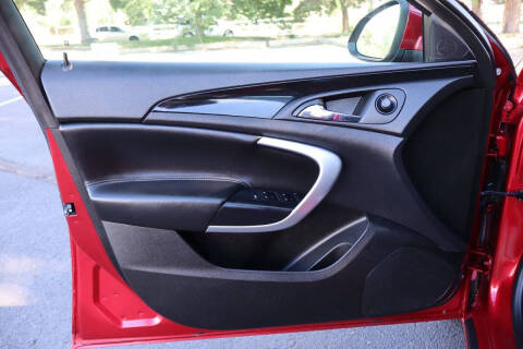 2012 Buick Regal Premium 1