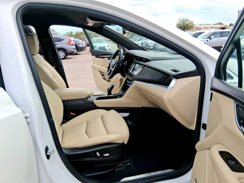 2017 Cadillac XT5