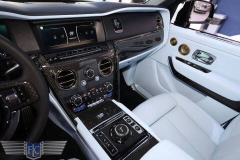 2023 Rolls-Royce Black Badge Cullinan