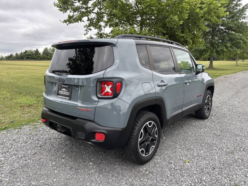 2017 Jeep Renegade Trailhawk