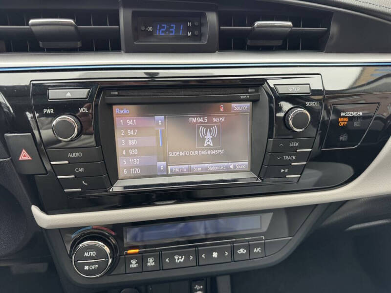 2016 Toyota Corolla LE
